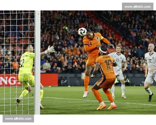 日本对阵荷兰焦点战解析技战术博弈与胜负走向前瞻世界大赛背景下球队对比